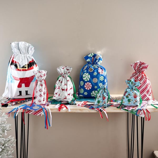 Avello Christmas Drawstring Gift Bags